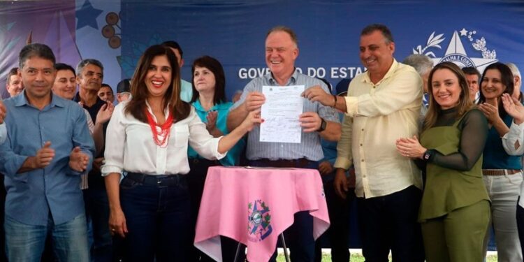Governador autoriza construção de escolas e unidade de saúde em Vila Valério Governador autoriza construção de escolas e unidade de saúde em Vila Valério