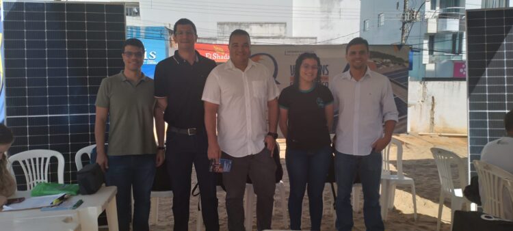 Estudantes do curso Técnico em Agricultura do Ifes visitam a Carreta do Circuito Negócios Agro do Banco do Brasil