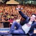 Cantor Regis Danese sofre acidente horas antes de chegar para show  em cidade de Goiás
