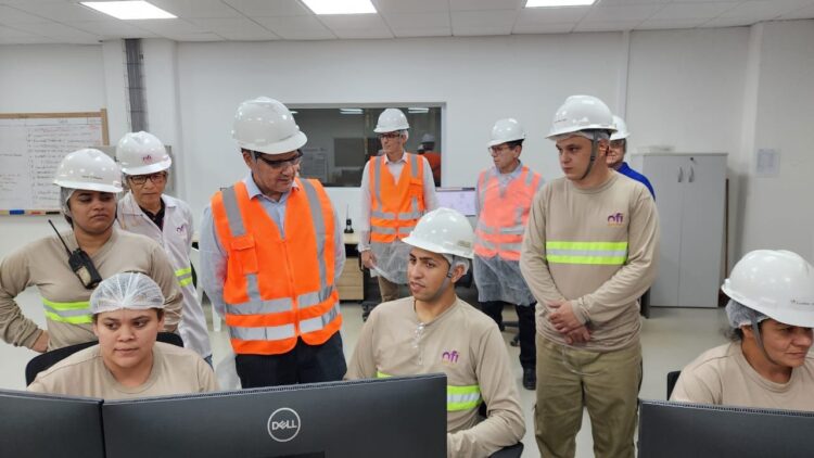 Mazinho visita obras da Olam Coffee junto com o vice-governador Ricardo Ferraço