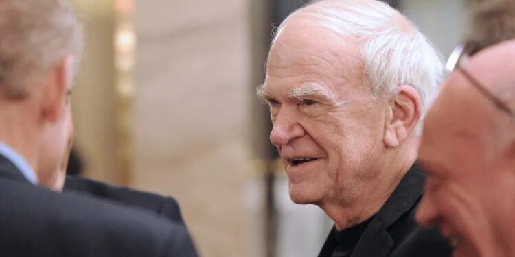 Morre o escritor Milan Kundera, autor de “A insustentável leveza do ser” Morre o escritor Milan Kundera, autor de “A insustentável leveza do ser”