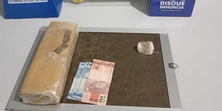 PM prende traficantes com um quilo de maconha no centro de Montanha
