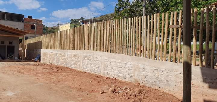 Praça Floro Lima, na Vila Landinha, está quase pronta e deve ser entregue no aniversário da cidade