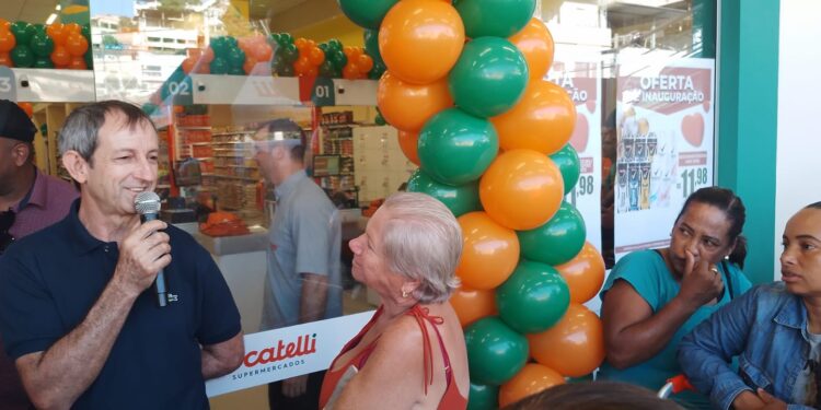 Nova rede de supermercados acirra concorrência e beneficia consumidor em Barra de São Francisco