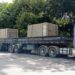Carreta com 33 toneladas de excesso de granito é autuada pelo PRF na Serra Carreta com 33 toneladas de excesso de granito é autuada pelo PRF na Serra