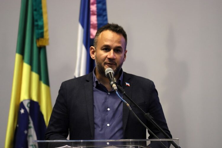 Palácio Anchieta recebe a exposição ‘De onde surgem os sonhos’