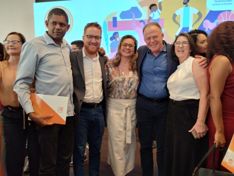 Casagrande anuncia investimentos e ações no valor de R$ 370 milhões para o setor educacional capixaba