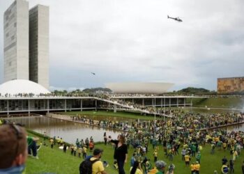 Militância Politica e o Bem-Estar Coletivo