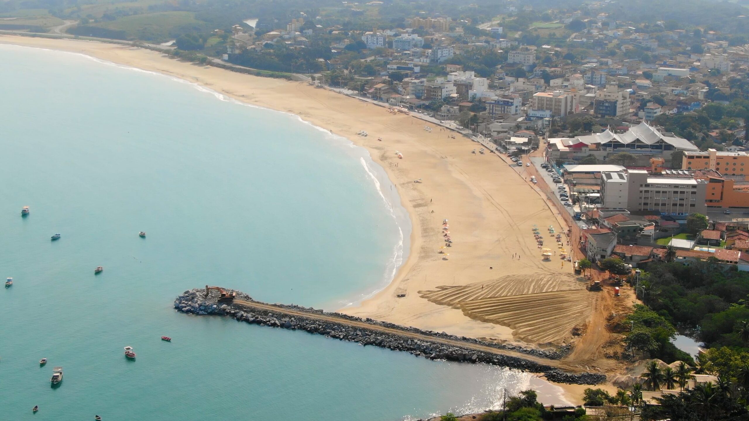 Governo ES - Verão: Conheça as praias de Guarapari, Vila Velha, Vitória e  Serra