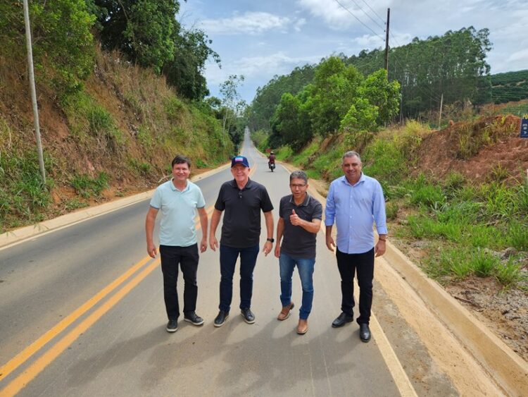 Governo do Estado entrega obras de pavimentação na Rodovia ES-245,  em Rio Bananal