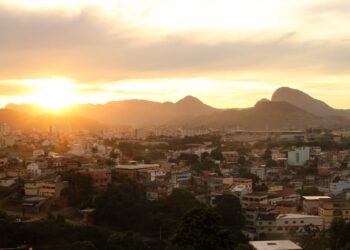 Cariacica, a porta de entrada do ES, não tem praia, mas agora tem orla