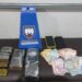 PM prende casal de traficantes com 1,5 kg de maconha em carro de aplicativo, em São Gabriel da Palha PM prende casal de traficantes com 1,5 kg de maconha em carro de aplicativo, em São Gabriel da Palha