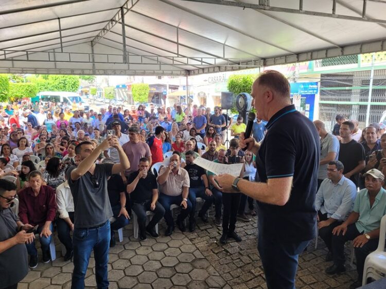 Casagrande inaugura obras e anuncia novos investimentos em Muqui