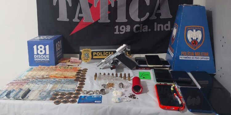 Operação conjunta prende oito traficantes com arma, drogas, munição e dinheiro em Montanha e Ponto Belo