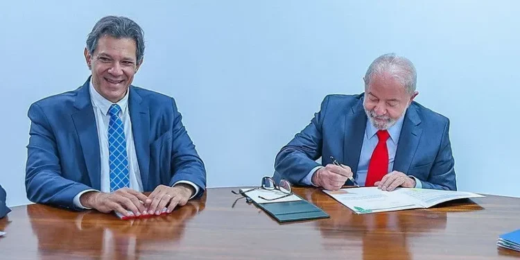 Lula cede ao Congresso e exclui reoneração de impostos da MP 1202