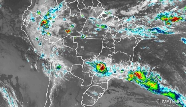 Fim de semana começa e vai continuar chuvoso no Espírito Santo Fim de semana começa e vai continuar chuvoso no Espírito Santo