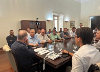 Mazinho promove audiência de grupo político do Noroeste com governador Casagrande