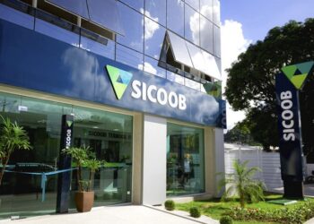 Sicoob libera R$ 25 milhões a juro zero para atingidos por emergência no ES e RJ