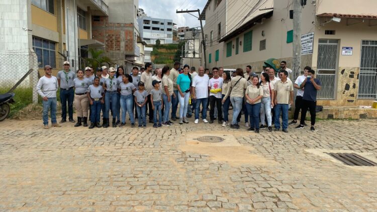 Mutirão de combate aos focos do mosquito transmissor da dengue recolhe toneladas de entulho no Campo Novo