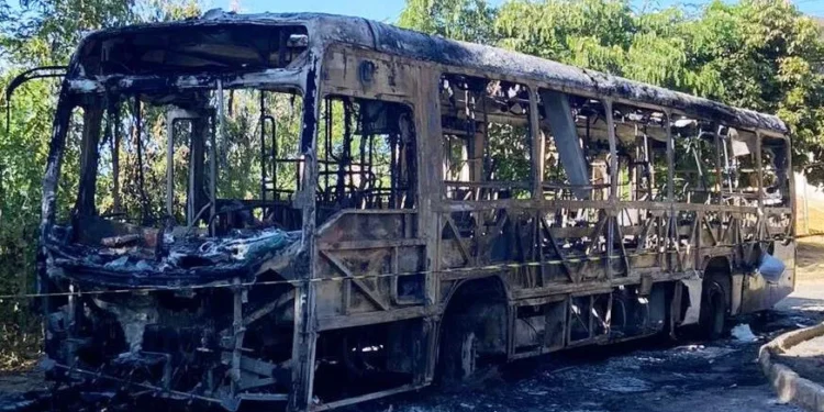 Polícia prende mandante e executores de incêndio de ônibus em Colatina