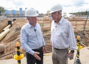 Notícias econômicas: Suzano investe mais de R$ 1 bi em nova fabrica no ES