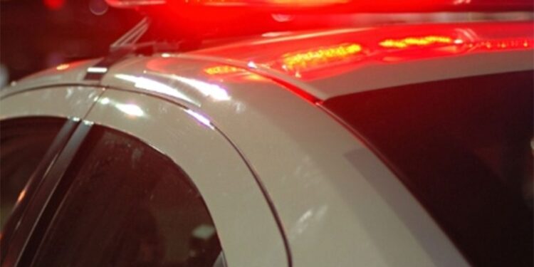 Adolescente é encontrado ensanguentado dentro de casa em Nova Venécia