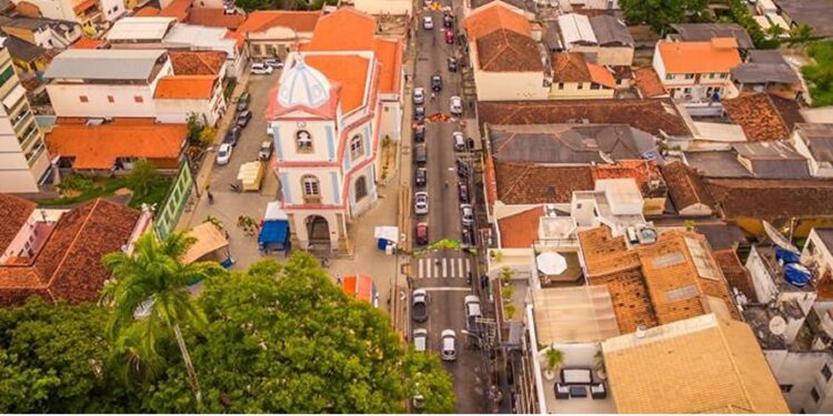 Prefeito manda eleitores “à merda” e pede que não votem mais nele: seja feita sua vontade, excelência Prefeito manda eleitores “à merda” e pede que não votem mais nele: seja feita sua vontade, excelência