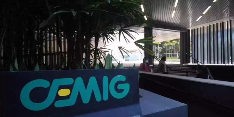 Últimos dias para clientes de MG negociarem débitos de energia com a Cemig