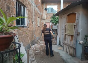 Sextou, pedófilo: PF faz operação contra exploração infantil
