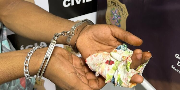 “Passarinho” foragido é preso menos de duas horas após matar desafeto com mais de 25 facadas