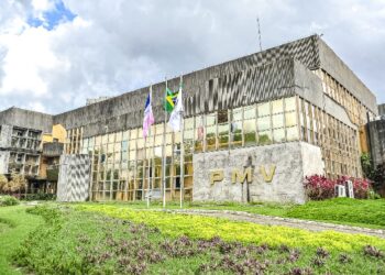 Por que Vitória não cumpre lei que obriga aceitação de laudo permanente de autistas?