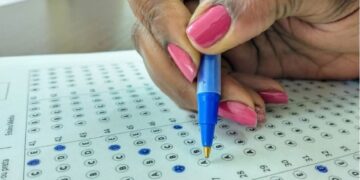 Governo do ES abre processo seletivo com vagas em 63 municípios; confira o edital