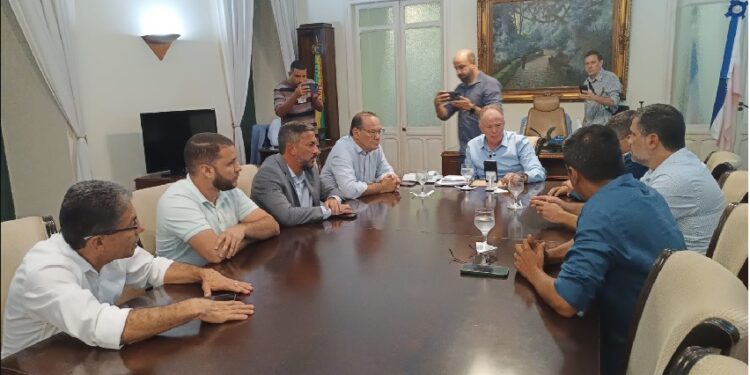 Governador libera obras do acesso de Floresta do Sul a ES 209, em Pedro Canário
