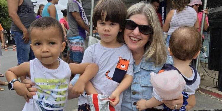 Famílias francisquenses se reúnem em mais um domingo na rua de lazer; veja fotos