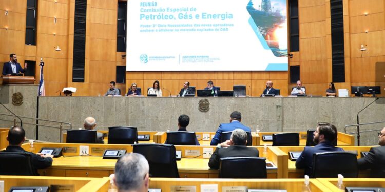 Mão de obra, energia e escoamento são maiores desafios do setor de petróleo e gás no ES