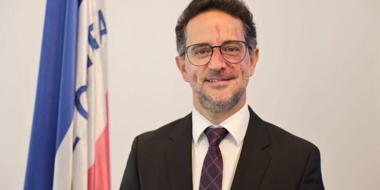 Iuri Carlyle assume a Procuradoria-Geral do Espírito Santo Iuri Carlyle assume a Procuradoria-Geral do Espírito Santo