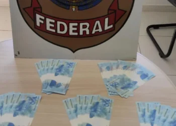 Homem é preso com R$ 4 mil em notas falsas em Cachoeiro de Itapemirim, no Sul do ES