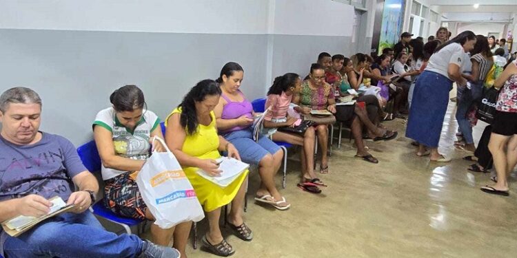 Prefeitura de Barra de São Francisco atende centenas de pessoas durante “Mutirão da Cidadania”; veja como foi