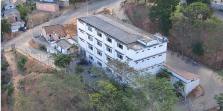 Prefeitura de Barra de São  Francisco estende pagamento de abono para servidores da educação; veja quem tem direito