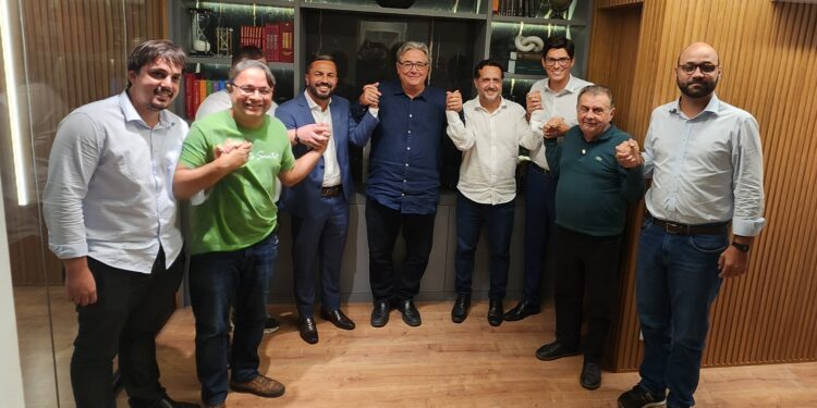 Gandini desiste da disputa em Vitória e apoia Luiz Paulo, do PSDB