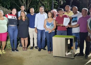 Prefeitura de Barra de São Francisco entrega trator agrícola à Associação de Pequenos Produtores do Córrego Panorama em distrito Paulista