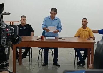 Freitas anuncia que continua no DER e acredita na candidatura de Boroto