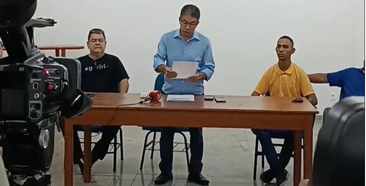 Freitas anuncia que continua no DER e acredita na candidatura de Boroto Freitas anuncia que continua no DER e acredita na candidatura de Boroto