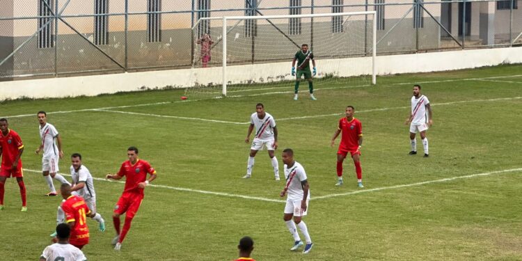 Real Noroeste vence Vila Velhense pela última rodada da 1ª fase da Copa ES; veja como ficou a classificação Real Noroeste vence Vila Velhense pela última rodada da 1ª fase da Copa ES; veja como ficou a classificação