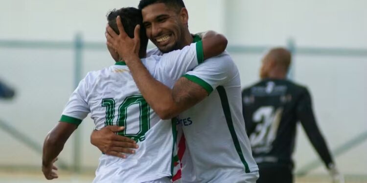 Real Noroeste vence a primeira e encosta no G4; Serra perde a liderança para o Itabuna Real Noroeste vence a primeira e encosta no G4; Serra perde a liderança para o Itabuna