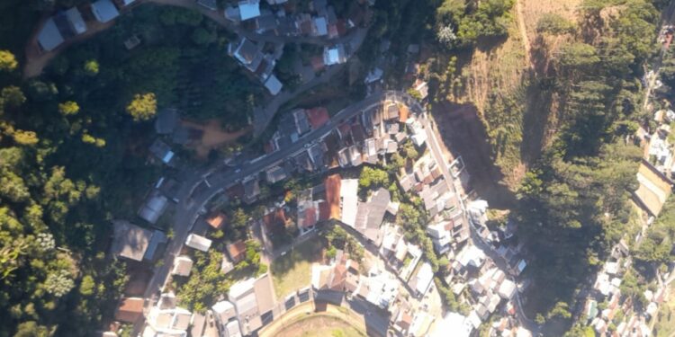 Dez pessoas presas por tráfico de drogas em Santa Teresa, região serrana