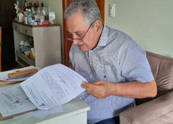 Prefeito Enivaldo dos Anjos assina ordens de serviços para obras de infraestrutura no interior de Barra de São Francisco