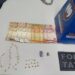 Polícia detém duas pessoas, apreende drogas e dinheiro no bairro Colina, em Barra de São Francisco