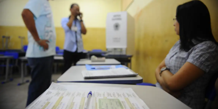 Eleições municipais de 2024 não terão voto em trânsito; entenda