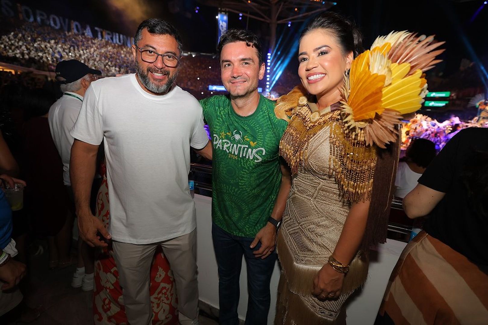 O governador do Amazonas, Wilson Lima (esq.), o ministro do Turismo, Celso Sabino (centro) e a primeira-dama do Amazonas, Taiana Lima (dir.)